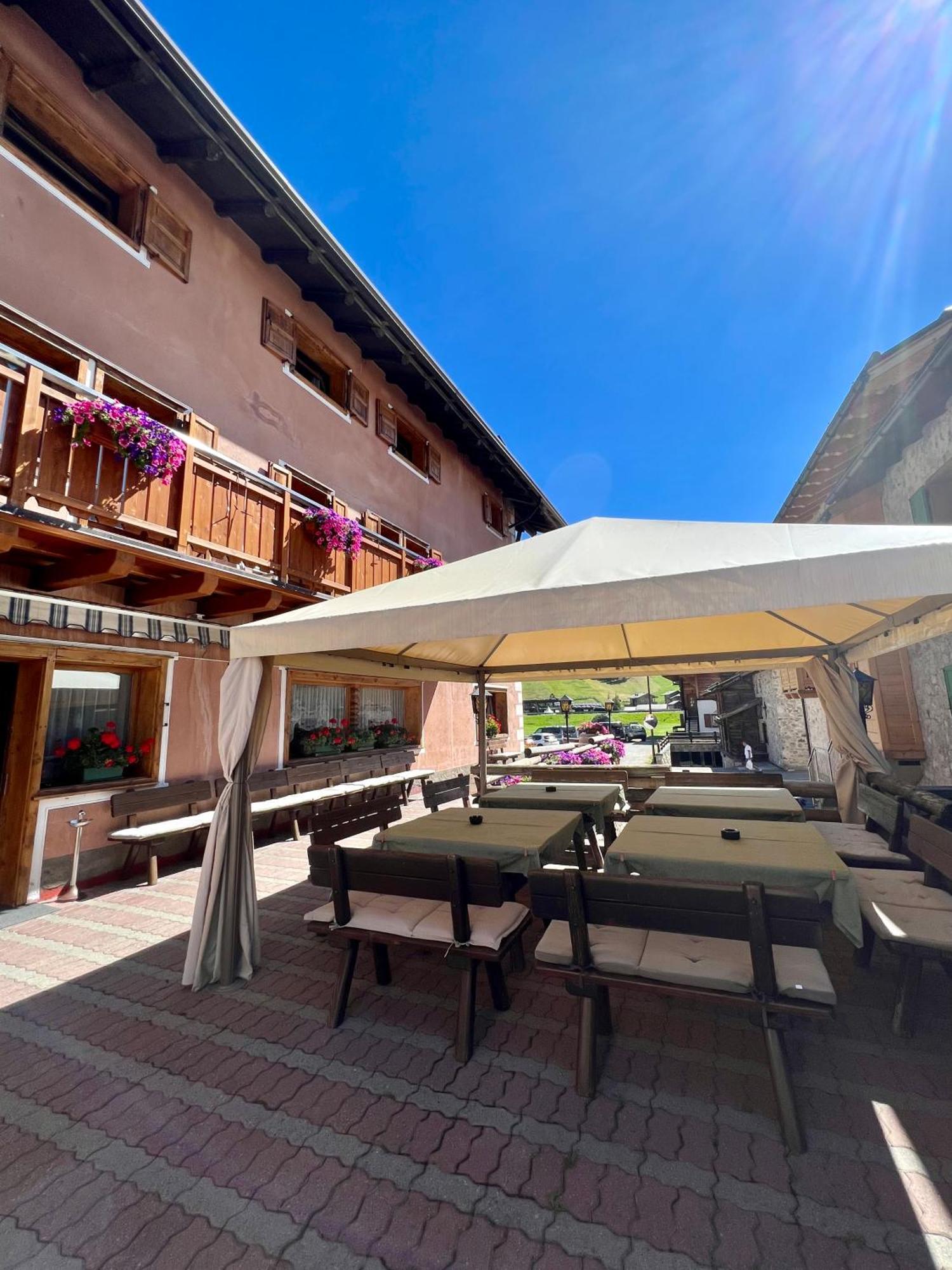 Hotel Adele Livigno Exterior photo